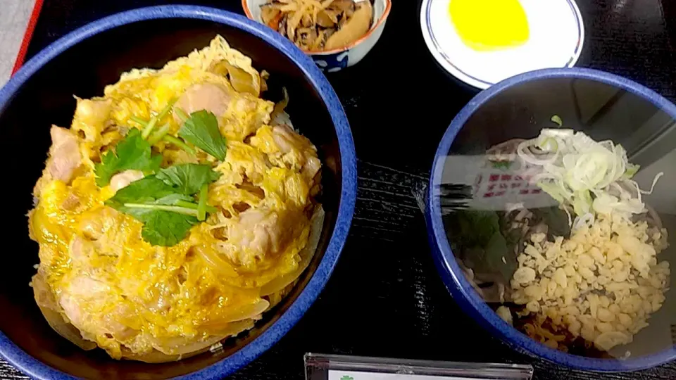 地鶏の親子丼・半そばセット|nyama1さん