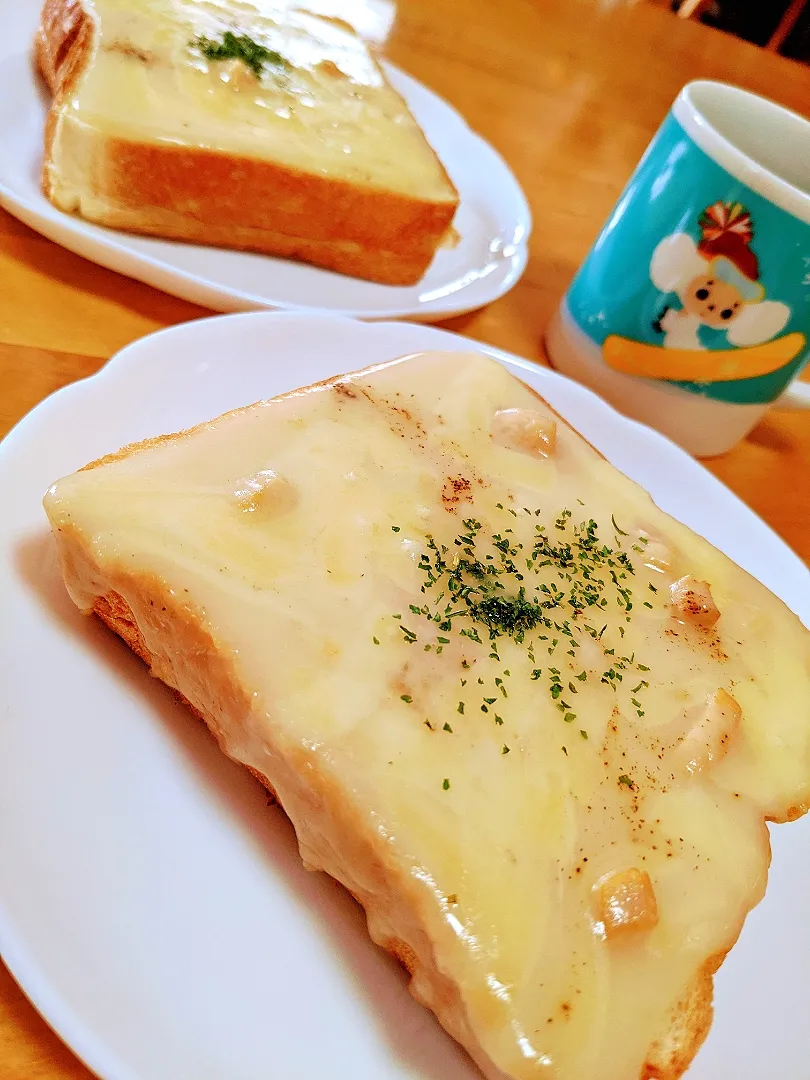 チキンクリームのトースト|あぴかさん