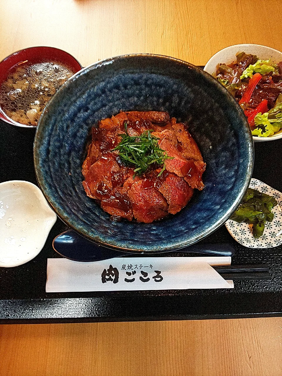 炭焼◆黒毛和牛ロースステーキ丼御膳◆|炭焼ステーキ肉ごころさん