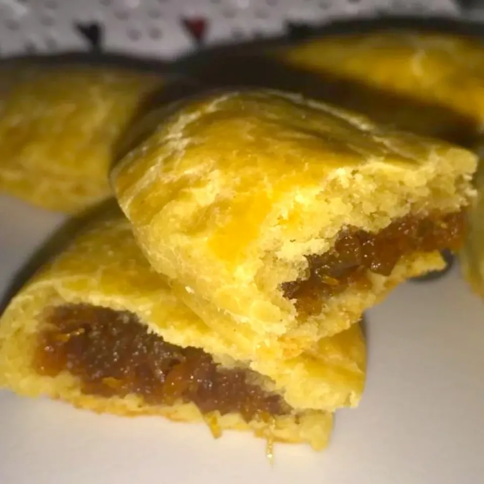 Snapdishの料理写真:EMPANADITAS de guayaba|JorgeR05さん