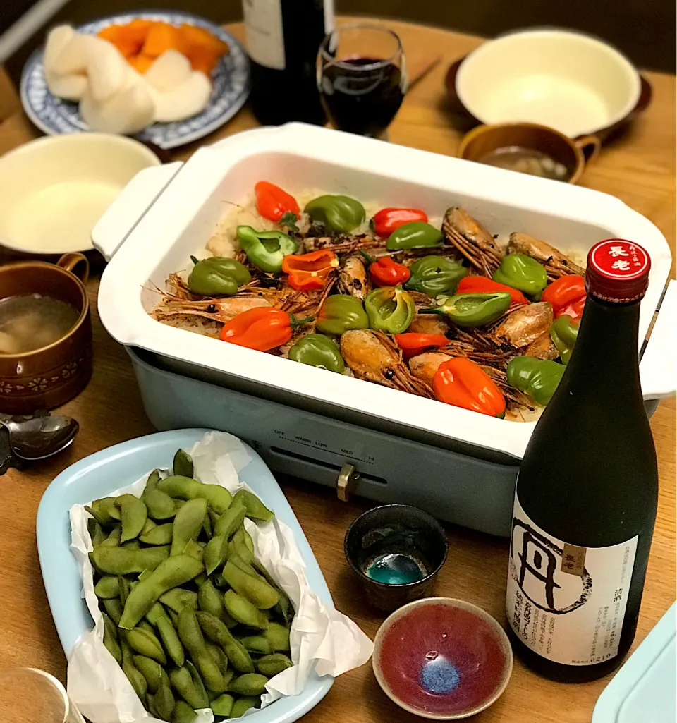 Snapdishの料理写真:ぶりさんさんの料理 ホットプレートでパエリア|shakuyaku33443344さん