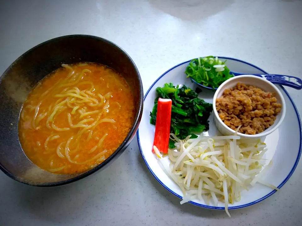 自宅でラーメン|のむのむさん