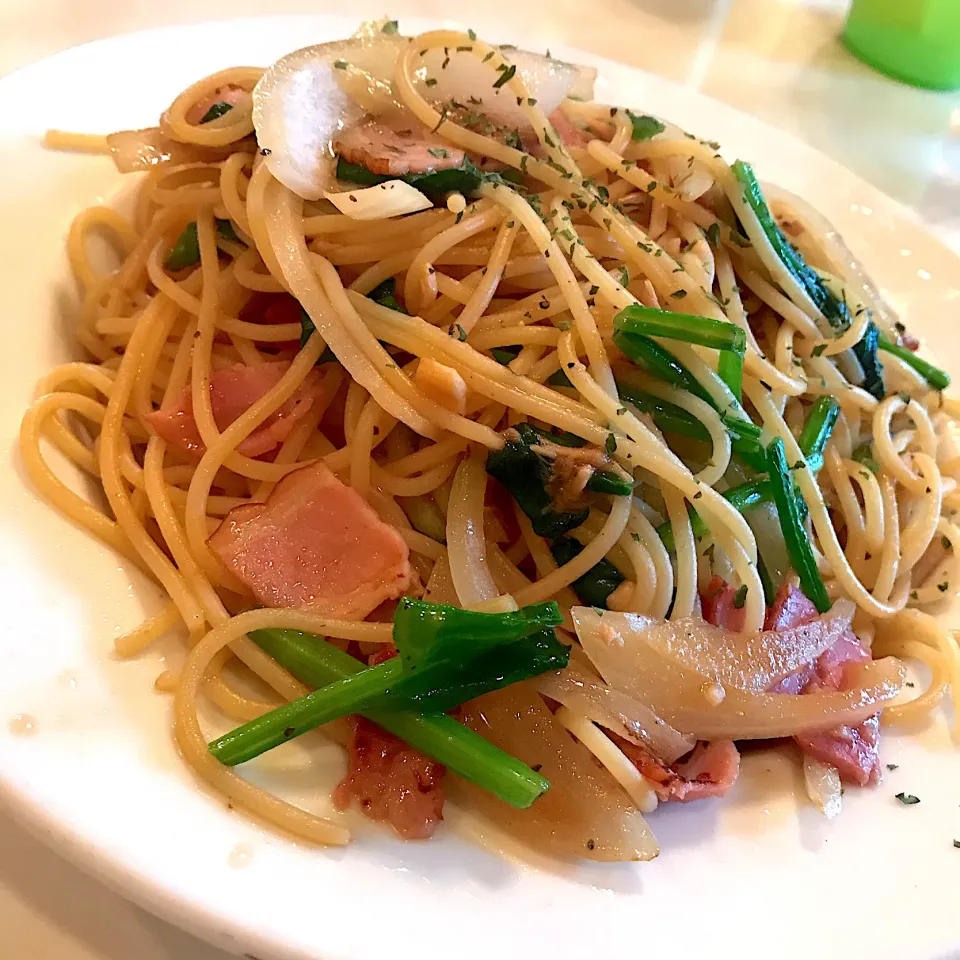 ほうれん草ツナ正油パスタ@L.A.Cafe(月島)|塩豚骨さん