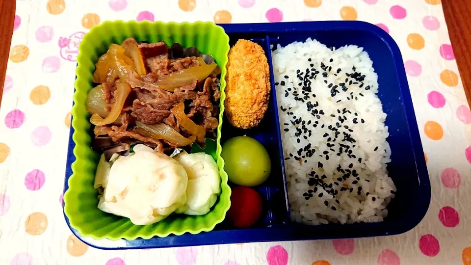 牛丼❤️旦那さんお弁当🎵😊|かおるcitronさん