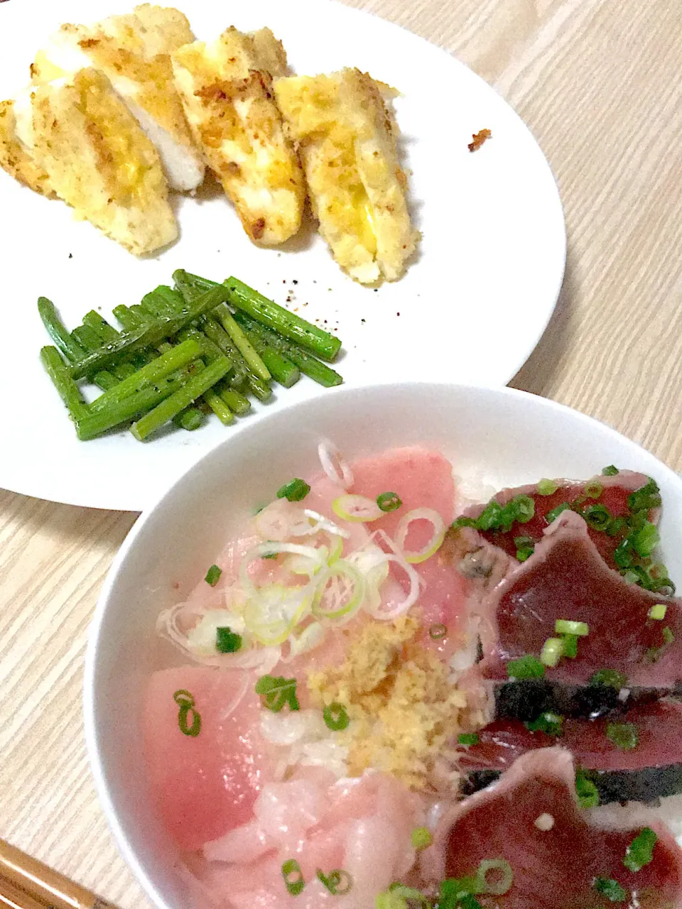 海鮮丼＆はんぺんチーズ揚げ＆ニンニクの芽の素揚げ|のあママさん