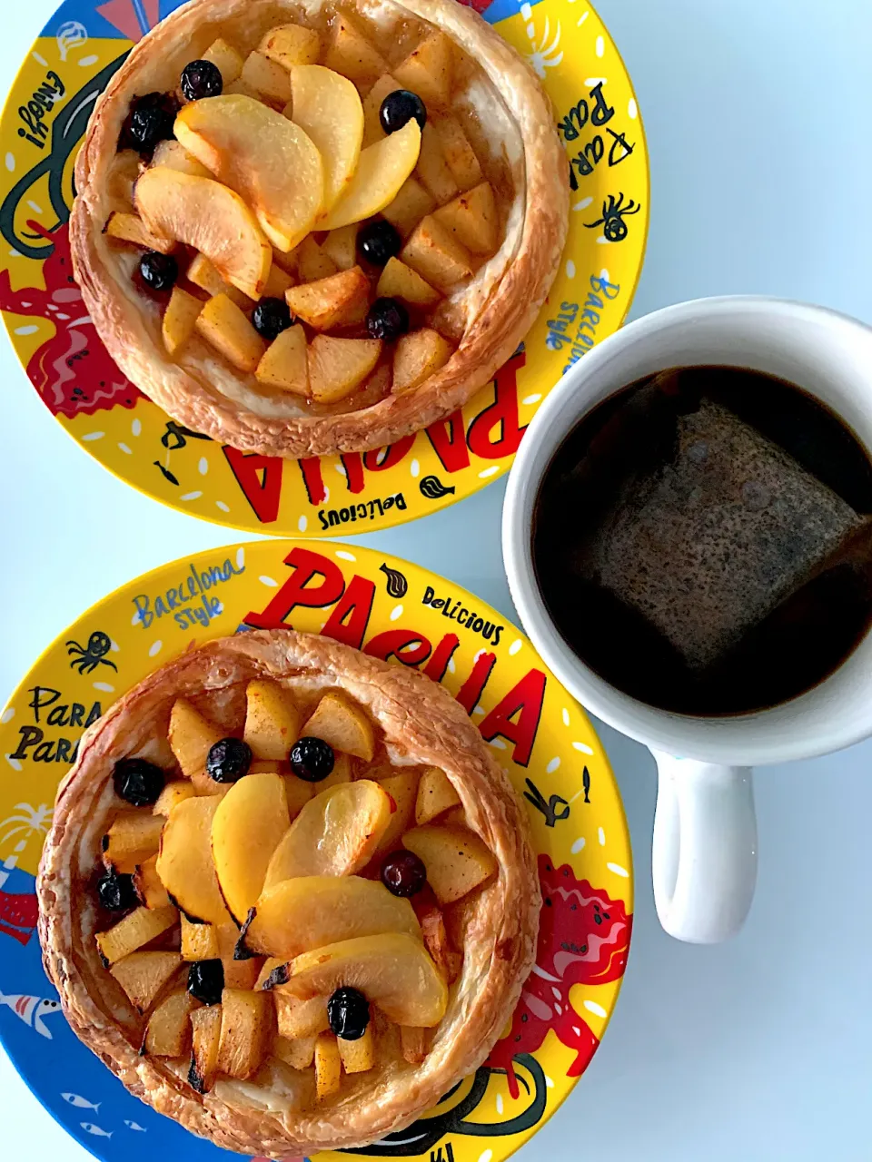 Plum and blueberry tart|Ong Sor Fernさん