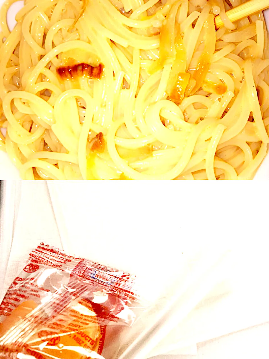 Snapdishの料理写真:I got pasta with caramelized onions on it and a Chinese food to go at the mall|ninja kittyさん