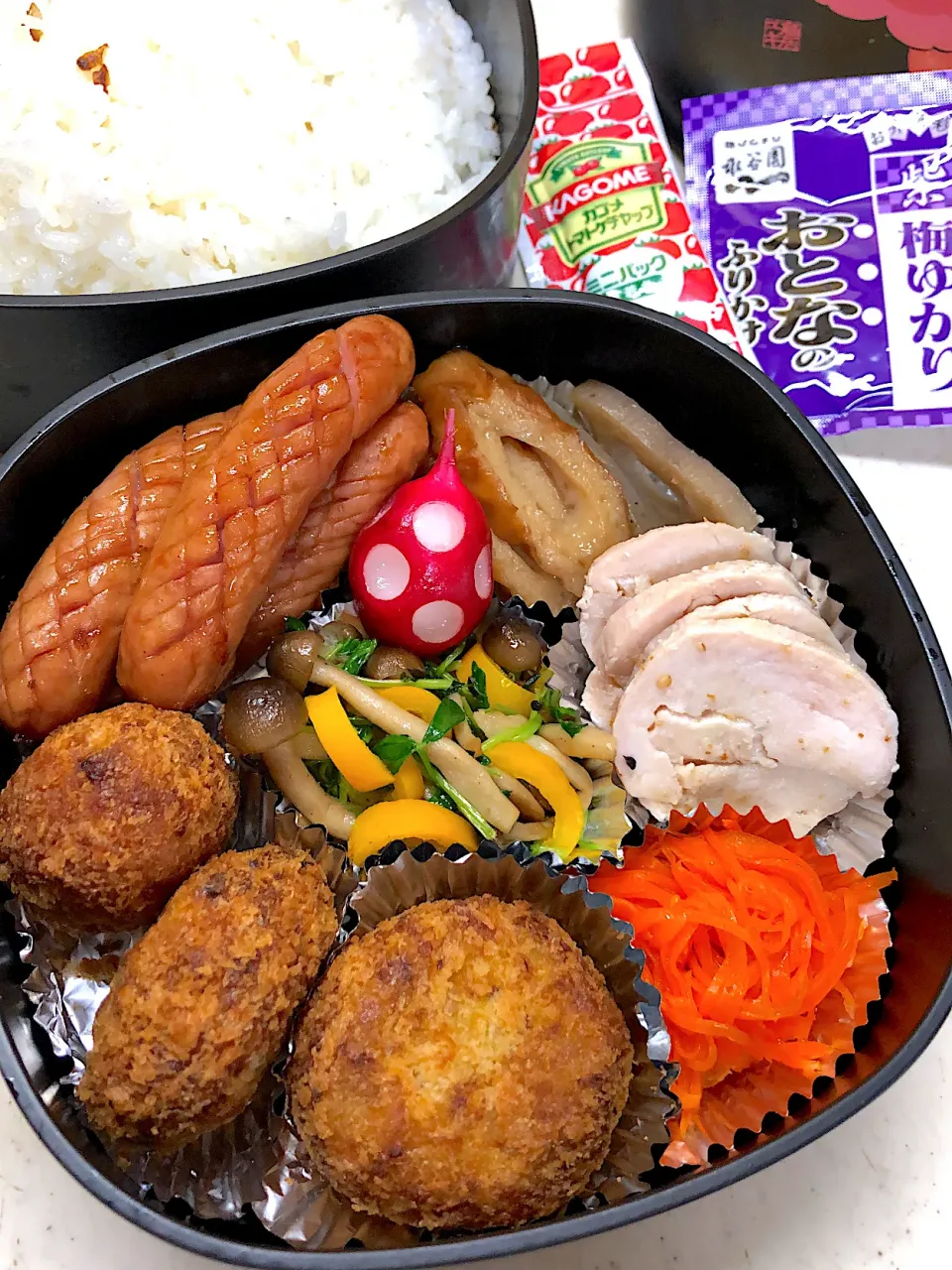 Snapdishの料理写真:コロッケ弁当|teteさん