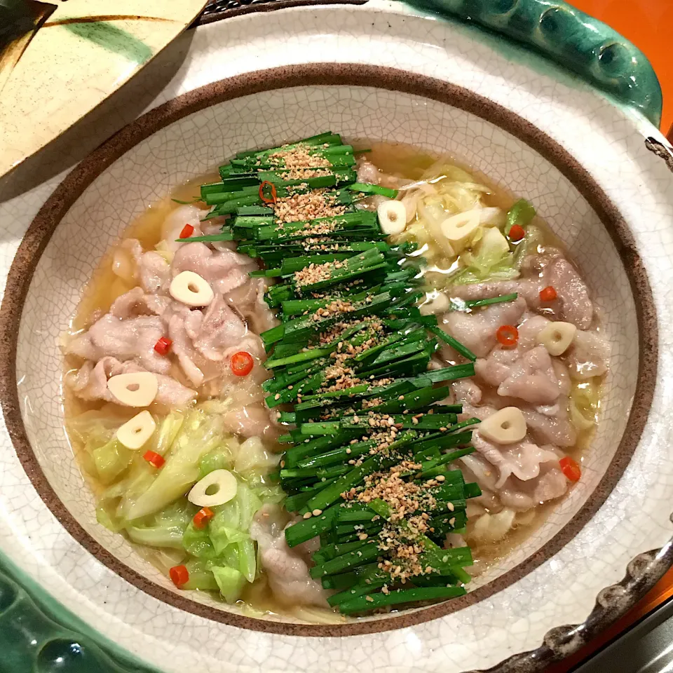 豚ばらでモツ鍋風🍲|七海さん