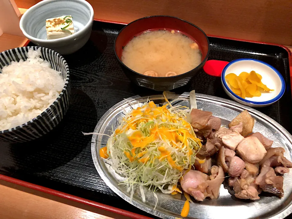 Snapdishの料理写真:地鶏塩焼定食|T. Wonderさん