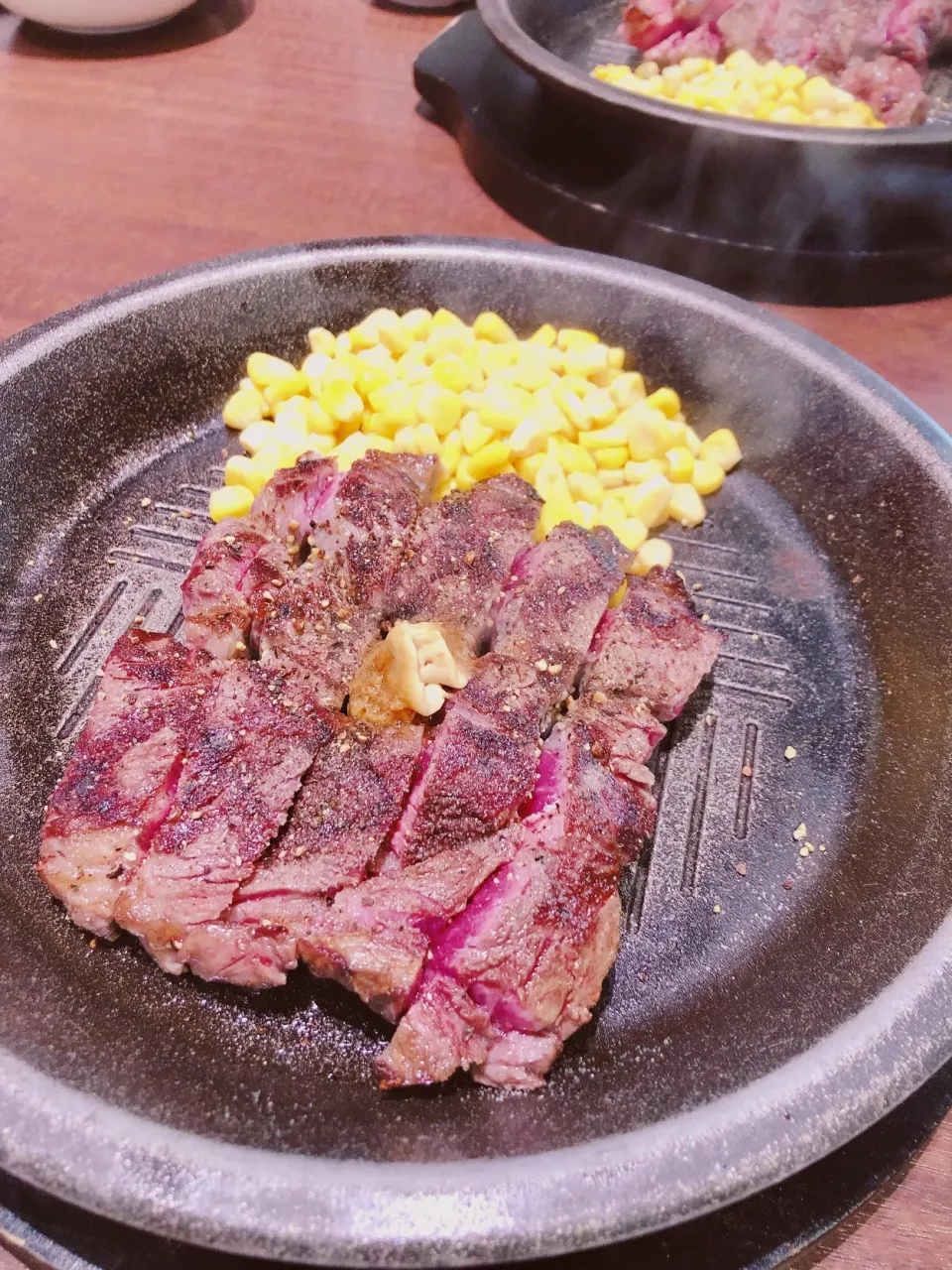 初めての「いきなりステーキ🥩」美味しいけど味が濃くて食べ切るのが大変でした😅|海斗さん