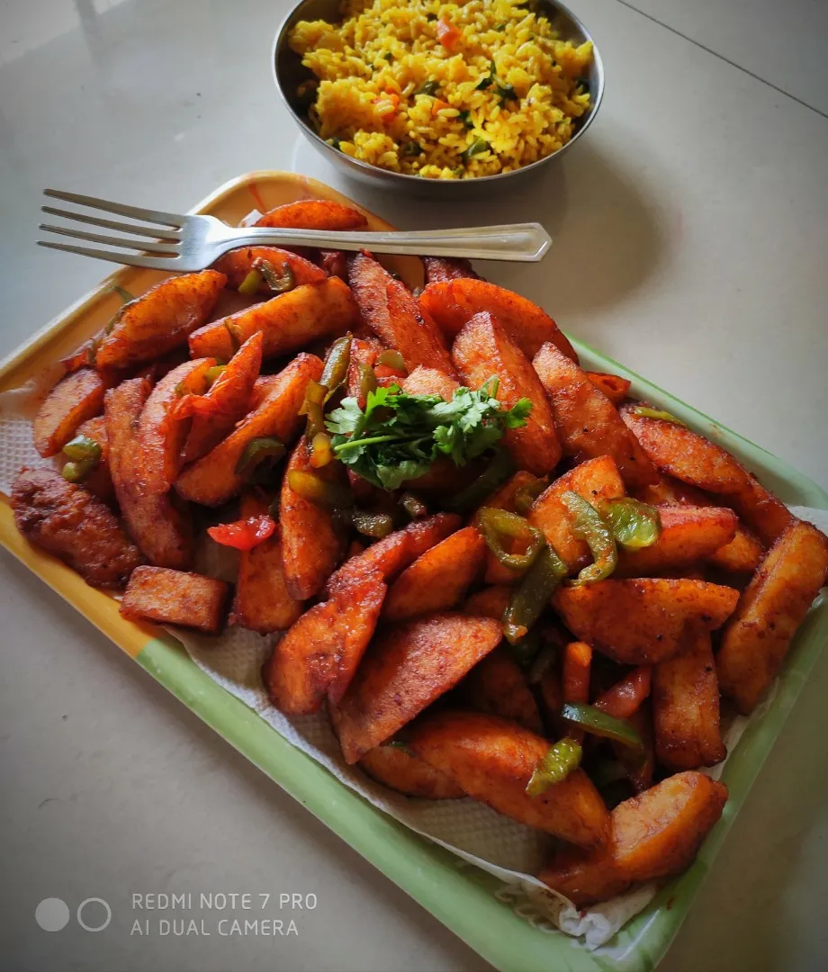 Snapdishの料理写真:chilli dry idli|nishiさん