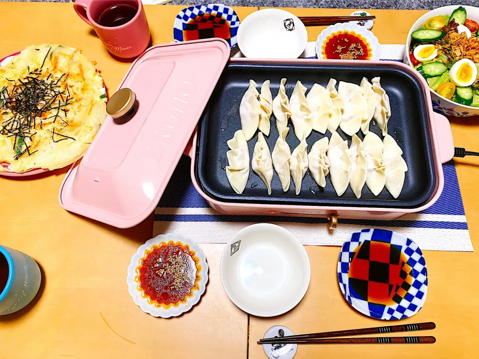 ブルーノで餃子❁︎チヂミ|まゆさん