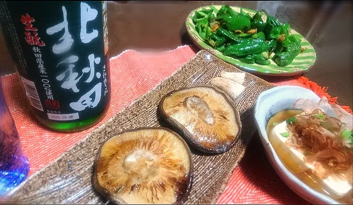 BIG椎茸バター醤油
 温豆腐
 鶏皮とピーマン炒め|びせんさん