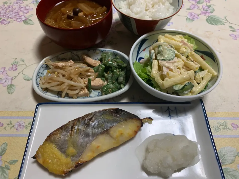 朝ごはん、サワラ西京焼き、マカロニサラダ|Isimura Hidekiさん