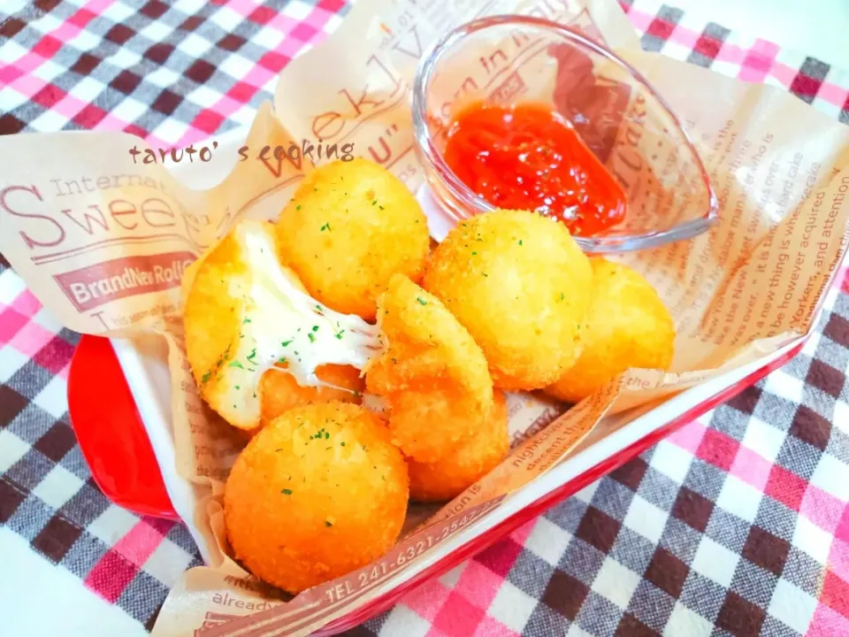 白玉粉で簡単チーズボール🧀🍴|taruto⭐️さん