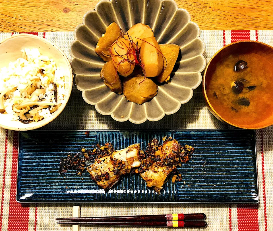 太刀魚のローストガーリックがけ🧄|けんちんさん