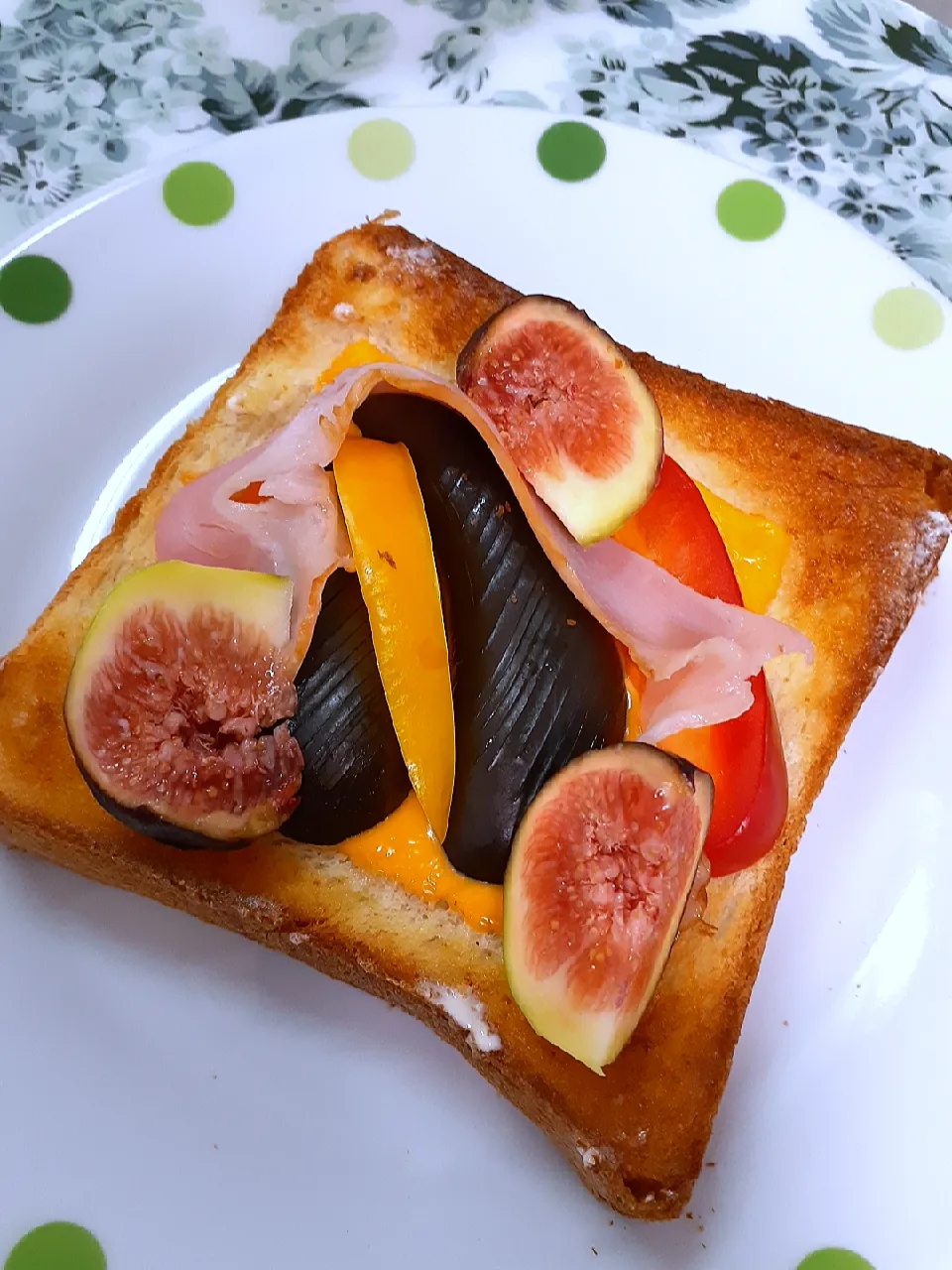 🔷厚切り🍞トーストdeおはようございます😊🔷|@きなこさん