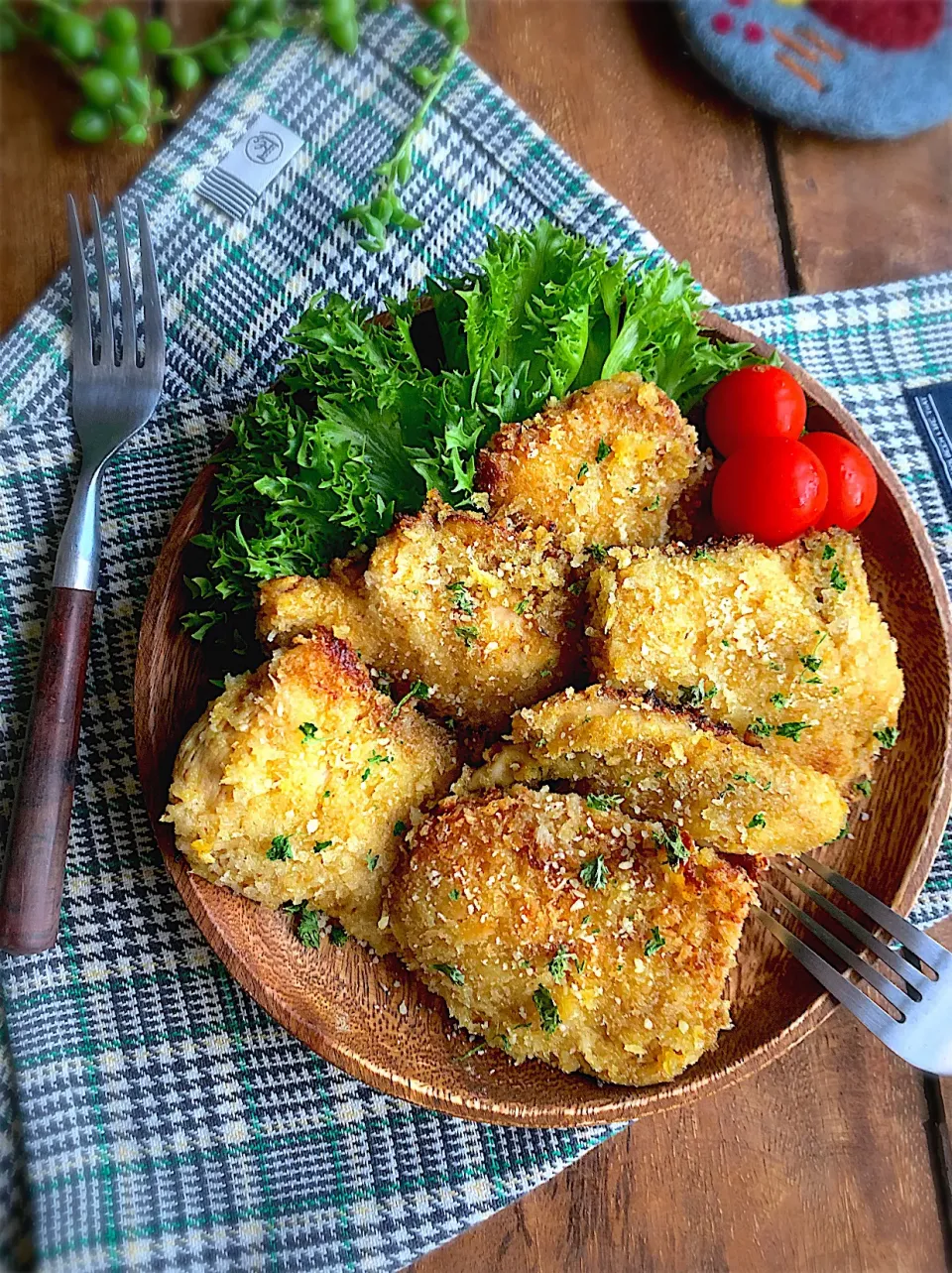 レシピ：揚げずにさっくりやわらか♡鶏むねカツ やみつきカレー味|呑兵衛料理家 おねこさん