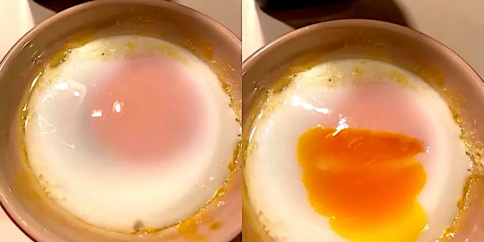 玉ねぎとハムを炒めて生クリームで煮詰めたものを底に敷き🥚その上に生たまごを乗せて蒸しました🧅セギュールちえみさんのレシピを参考に🙇‍♂️|ノムリエさん