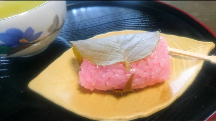 桜餅  🌸|びせんさん