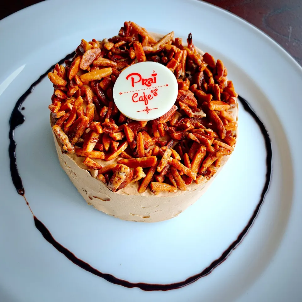 Almond Coffee Cake by Prai cafe’|Prai Thailandさん