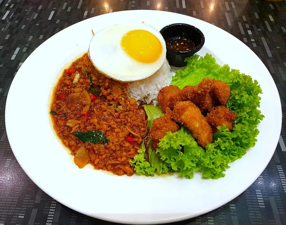 Thai Basil Minced Pork Rice @ Padkrapao|envymaqueenさん