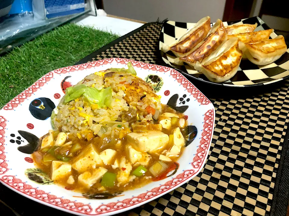 麻婆レタス炒飯　　とんぽう餃子|石川洋子さん