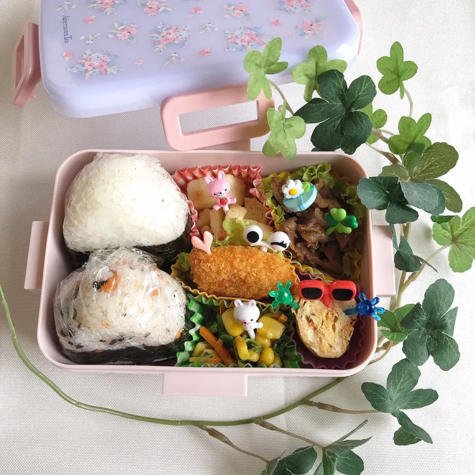 10/119❤︎娘のおにぎりお弁当❤︎|Makinsさん