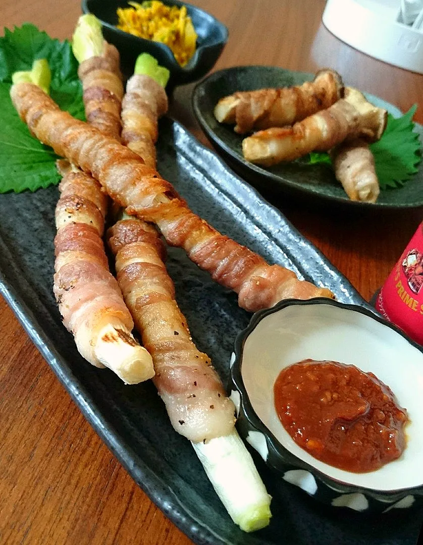 Snapdishの料理写真:豚の長ねぎ1本焼き|まりおさん