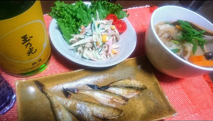 ゴボウサラダ🥗
  焼き鰰🐟
  冷凍餃子のスープ✨|びせんさん