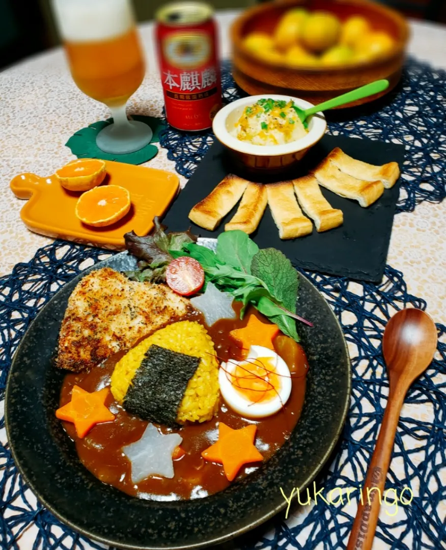 ☆めかじきカツのおにぎりカレー🍛
☆ポテたくの油揚げバケット|yukaringoさん