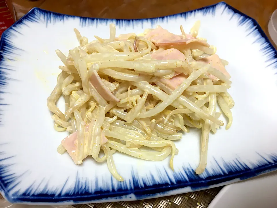 Snapdishの料理写真:【簡単即席】無限もやし カレー風味|RIN♡さん