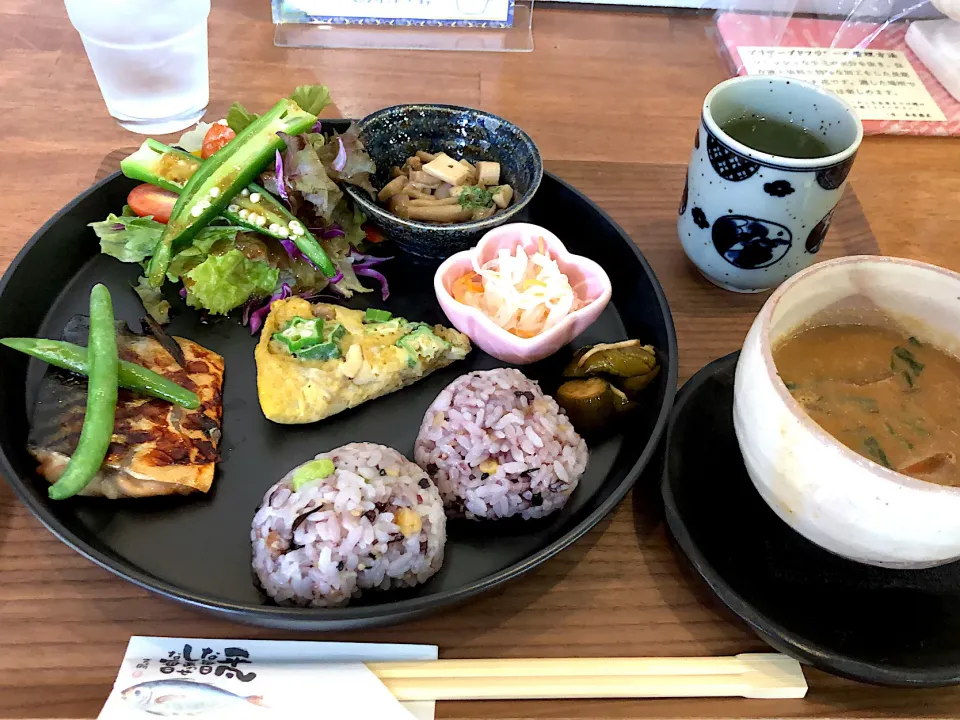 🍙おにぎりプレートランチ|Yukityさん