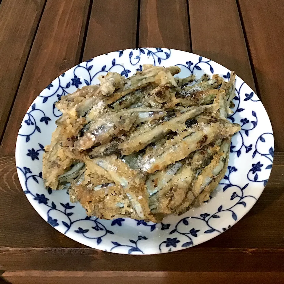 きびなご🐟のから揚げ　　　　　　フライパン揚げ焼き🍳|🌿𝚌𝚑𝚎𝚛𝚗𝚘🥄さん