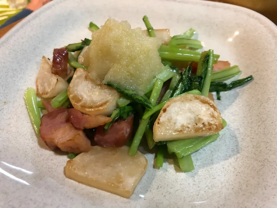 Snapdishの料理写真:蕪のホットサラダ|Maacherieさん