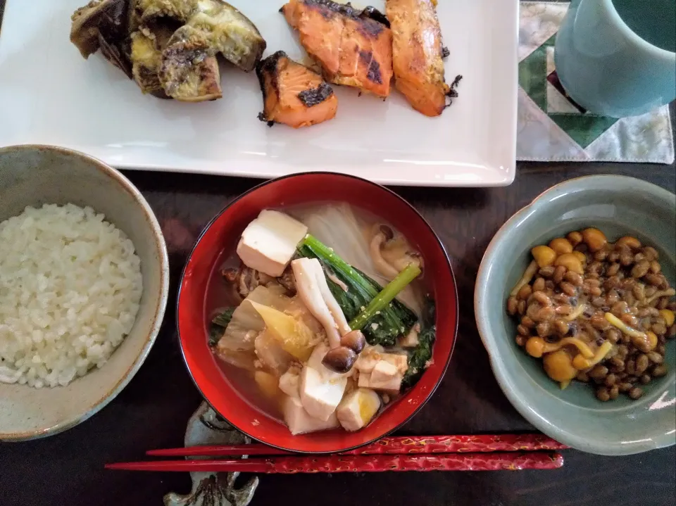 酢漬け鮭の焼物朝御飯|まりちゃんさん