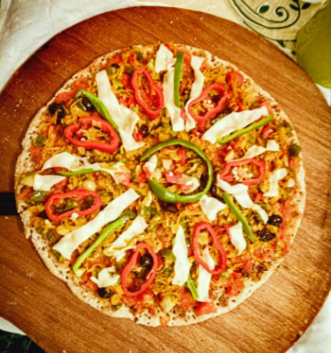 Whole wheat pizza|Ikram Bhsさん