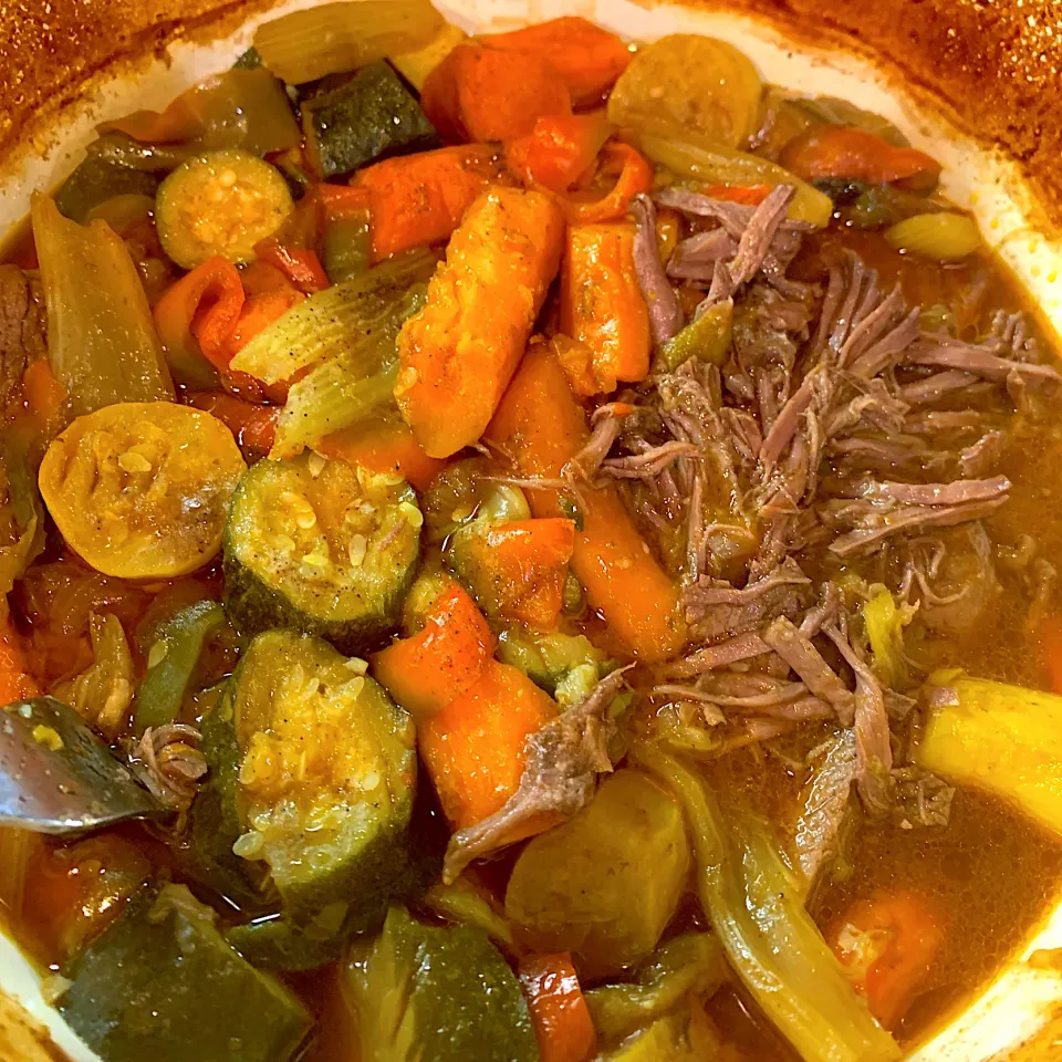 Keto Low-Carb Beef Pot Roast|Alma's Home Kitchenさん