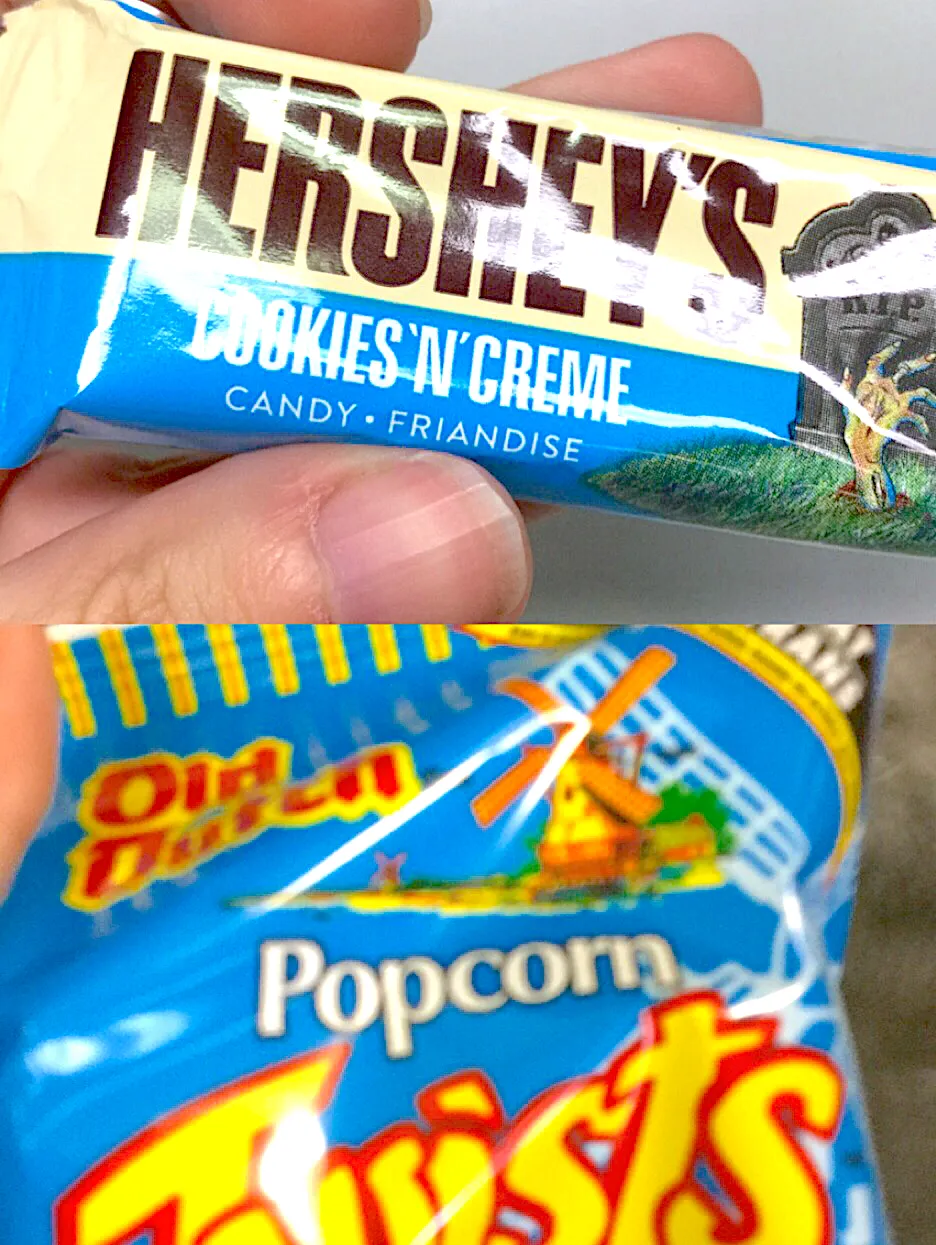 I got fun size Hershey and popcorn twist|ninja kittyさん