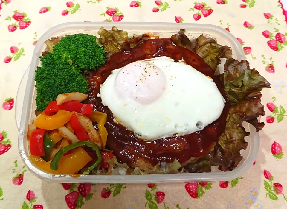 ビッグハンバーグのっけ弁当❤️|みちゅあしさん