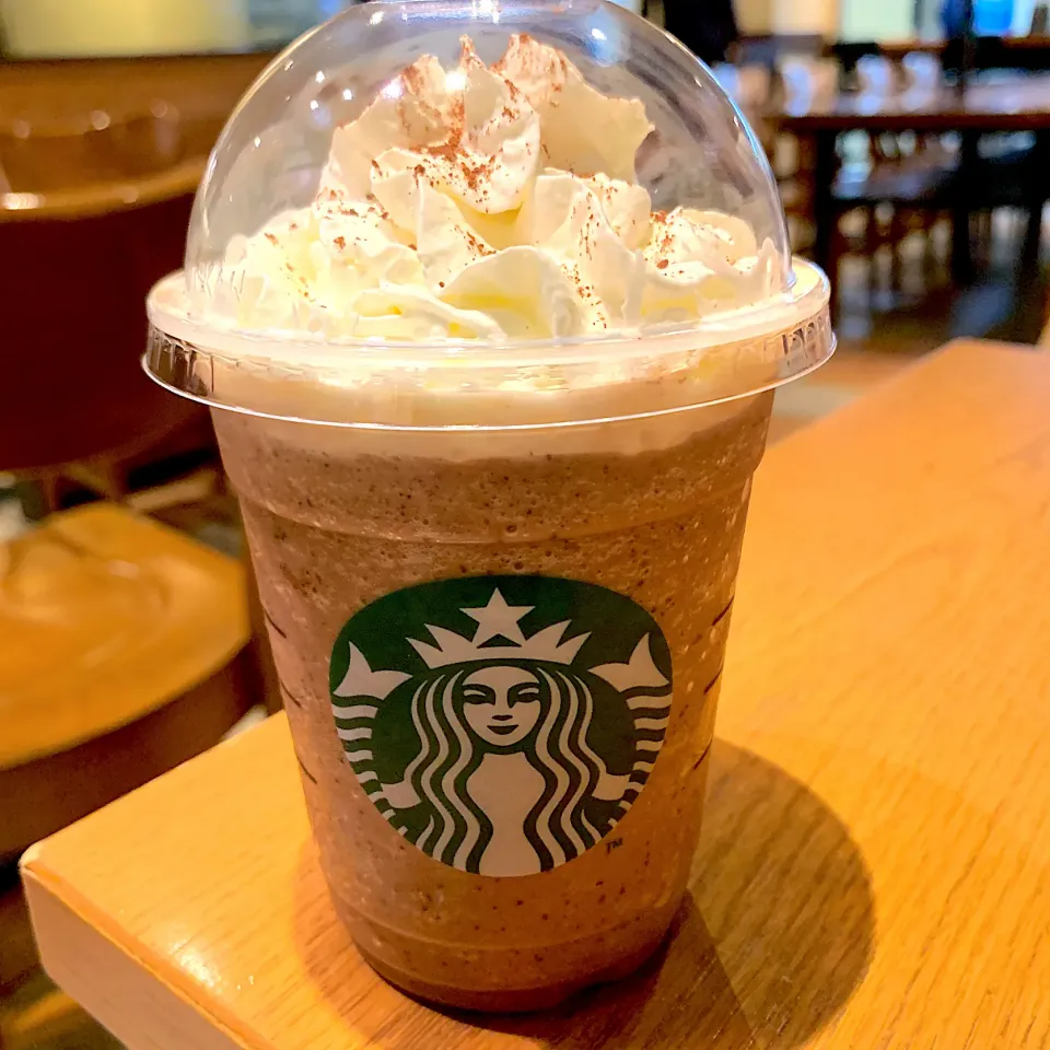 ダークモカチップフラペチーノ(◍•ڡ•◍)❤|いつみさん