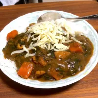 ほうれん草チーズカレー|まつむらさん