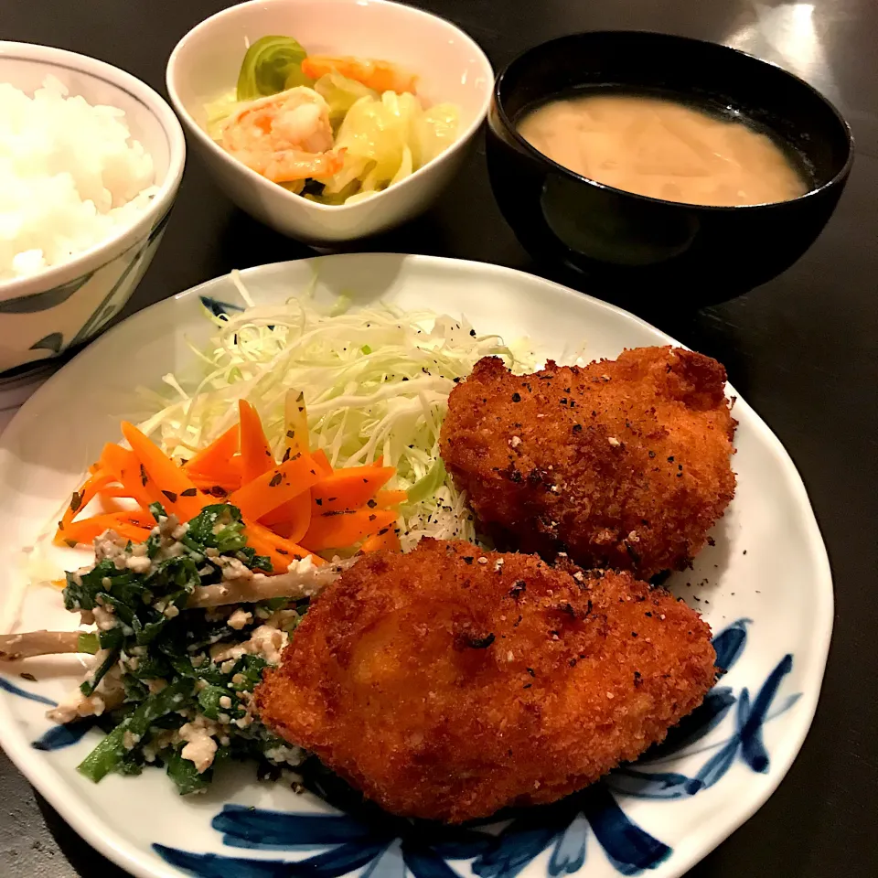 Snapdishの料理写真:白身フライの晩ごはん|りこでりこさん