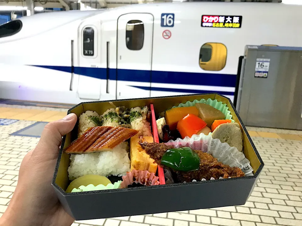 東海道新幹線弁当|マハロ菊池さん