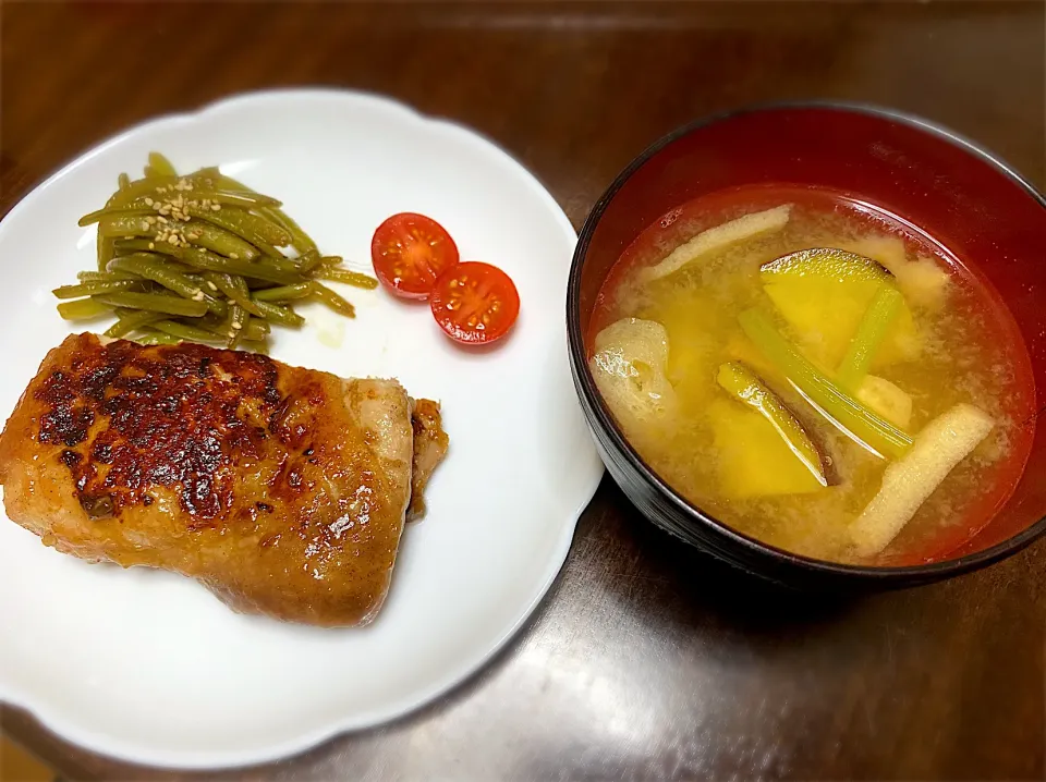 Snapdishの料理写真:さつまいものつるで美味しい食卓|まるちゃんさん