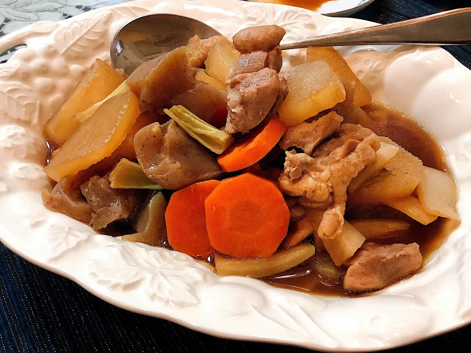 ガメ煮を焼肉のタレで作ってみた😋|アライさんさん