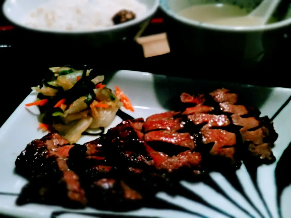 🐮極上厚切り牛タン焼き定食 @牛タン焼き仙台辺見八王子堀之内店 八王子市堀之内2丁目2-9|のも💛さん