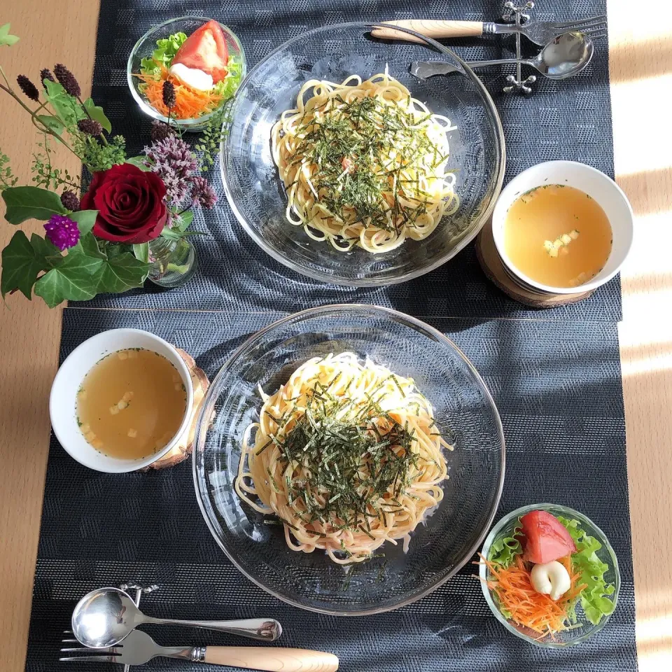 10/25❤︎休日ランチ🍃たらこパスタ🍝|Makinsさん