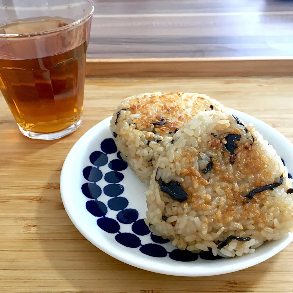 塩昆布焼きおにぎり|yuuuuiさん